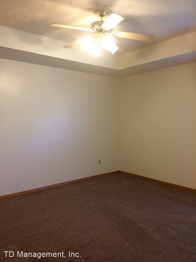 Building Photo - 2 br, 2 bath House - 2289 W. Woodbury St