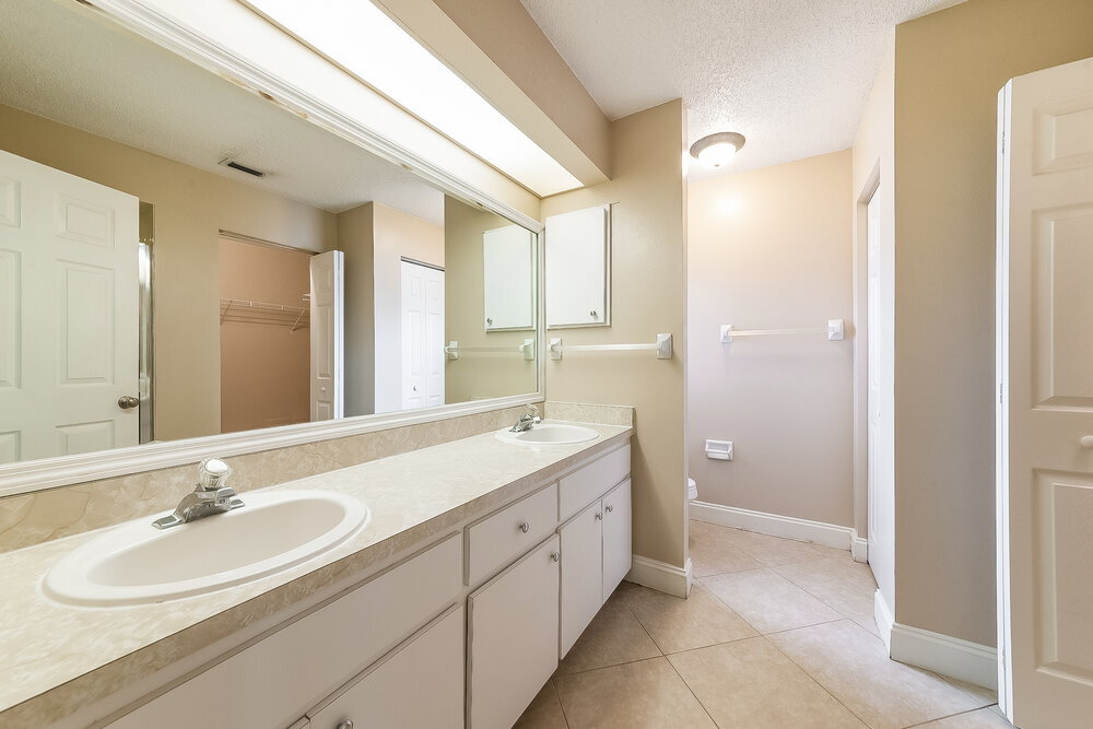 Building Photo - 4208 76th Dr E