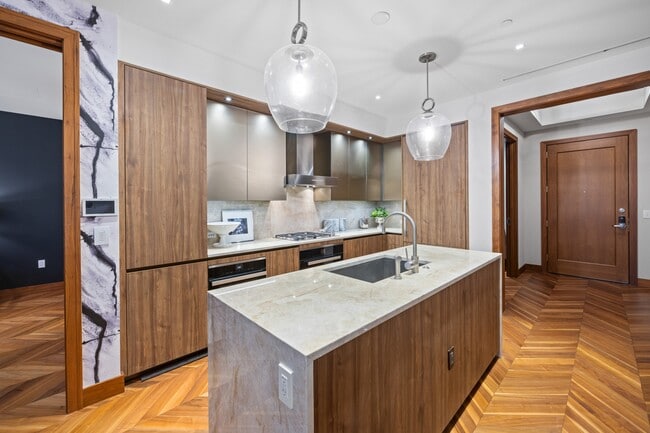 Building Photo - 300 International Drive