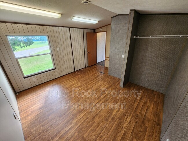 Building Photo - 16505 County Rd 1526 Ct