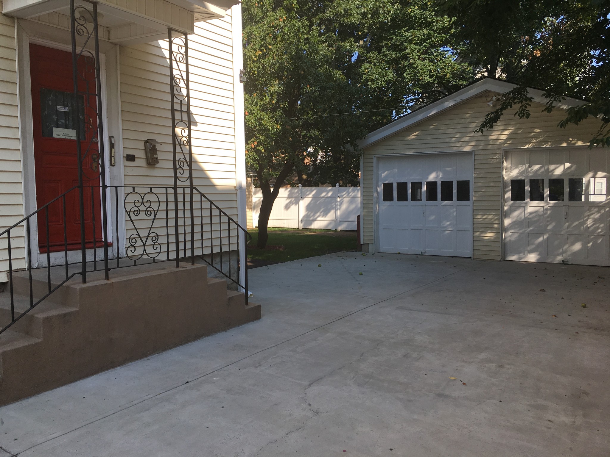Building Photo - 77 Englewood Ave