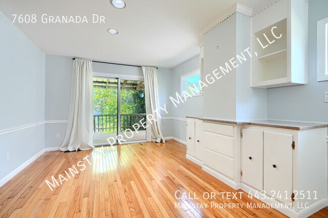 Building Photo - 7608 Granada Dr