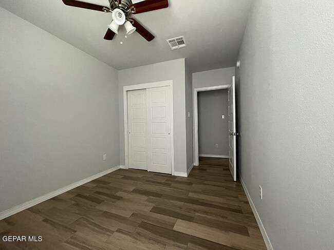 Building Photo - 9467 Landry McKee Ln