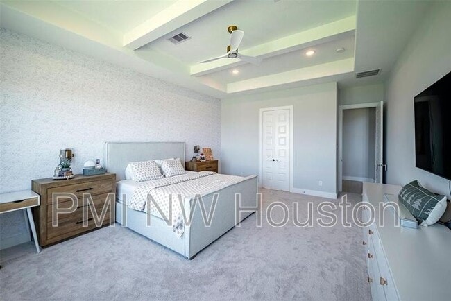 Building Photo - 244 Summer Sunrise Dr