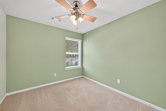 Building Photo - 18214 Almond Place Lane