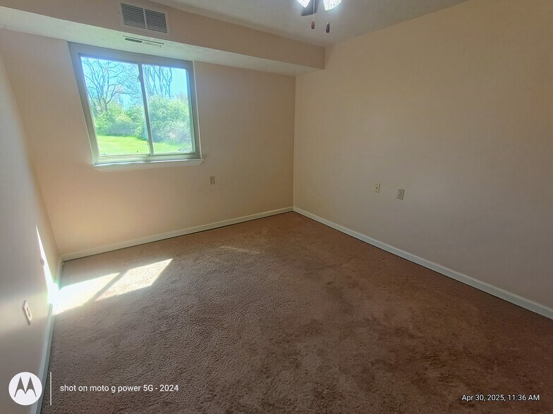 Master bedroom other way - 5240 Emil Ave SW