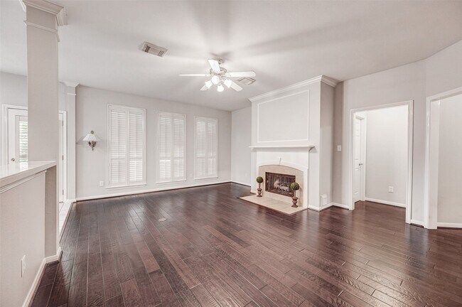 Building Photo - 22726 Shannon Falls Ct