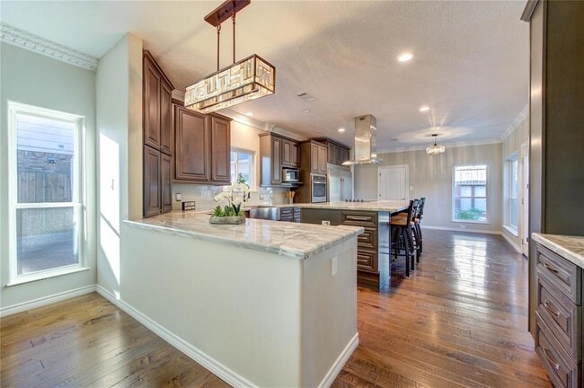 Building Photo - 1030 Crossroads Dr