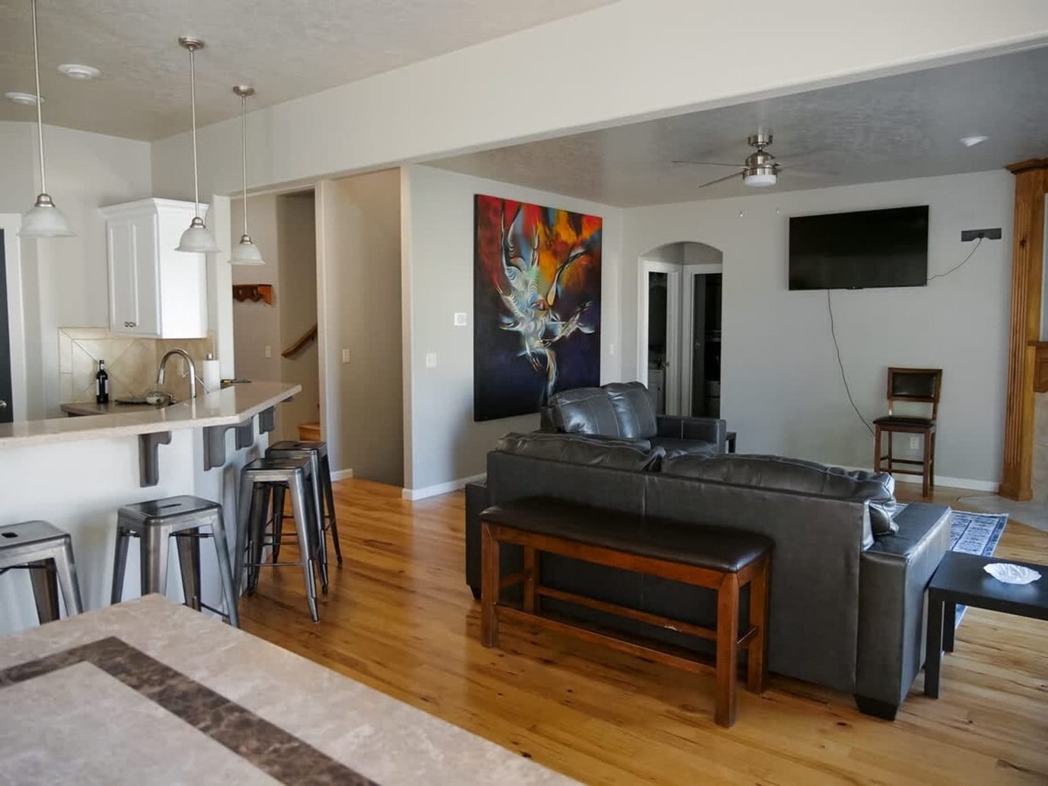 Building Photo - 151 Cub St W