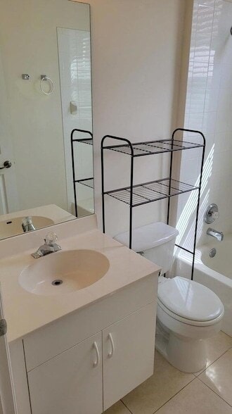 Building Photo - 1764 Pierside Cir