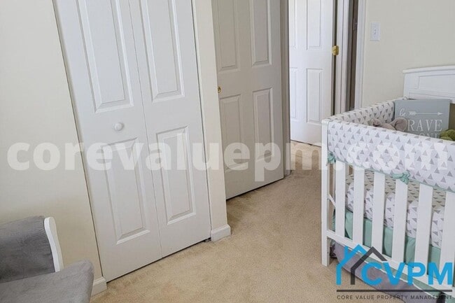 Building Photo - 8511 Pine Meadows Dr