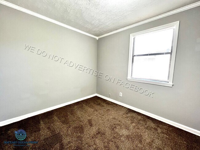 Building Photo - Beautiful 3 bedroom / 1 bathroom home.