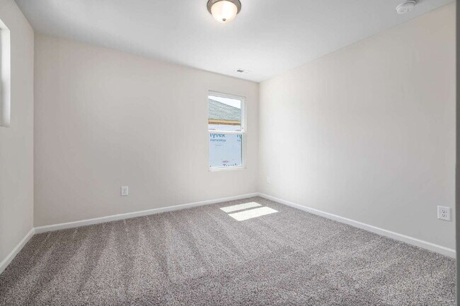 Building Photo - 4BR/2.5BA Home – 2,151 Sq Ft | Prime Location Between Downtown Durham & Brier Creek
