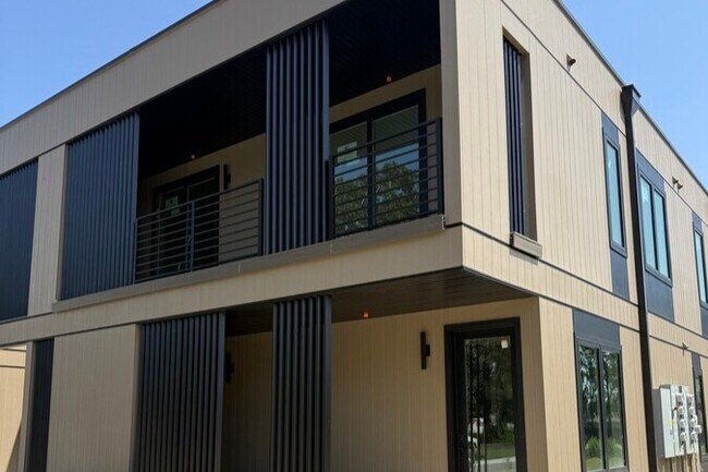 Building Photo - 845 N Rupple Rd
