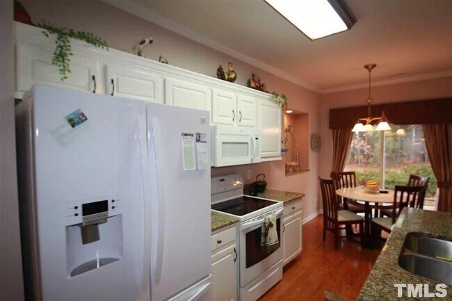 Building Photo - 109 Durston Loop