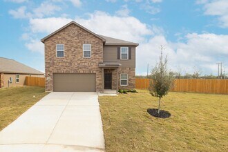 Building Photo - Spacious 4BR Home with HUGE Private Backyard in Homestead Estates – Minutes from Austin