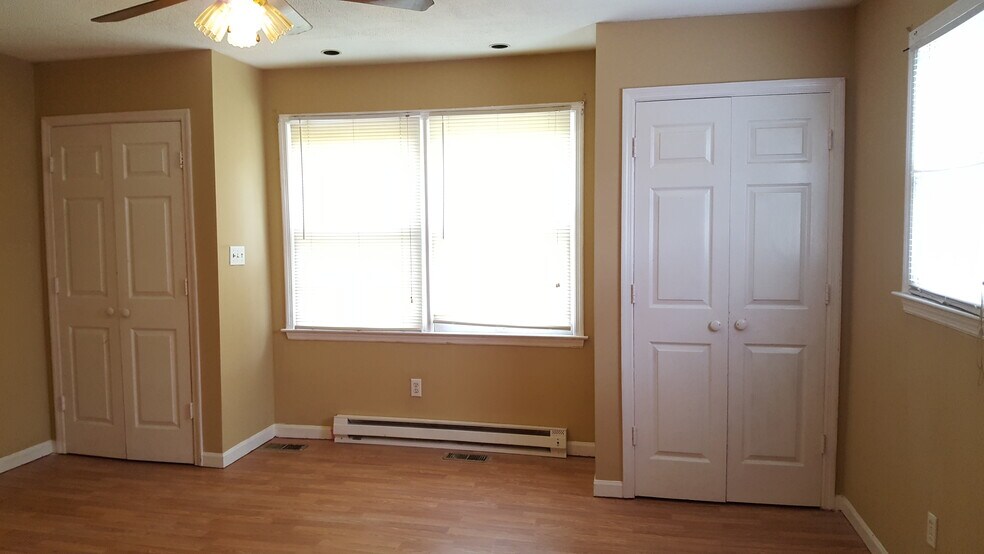 Building Photo - 3229 Catskill Ct