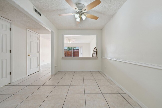 Building Photo - 316 Georgetown Dr
