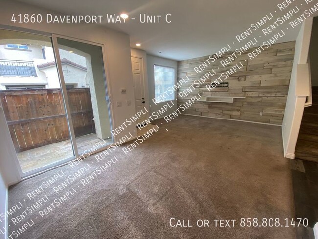 Building Photo - 41860 Davenport Way