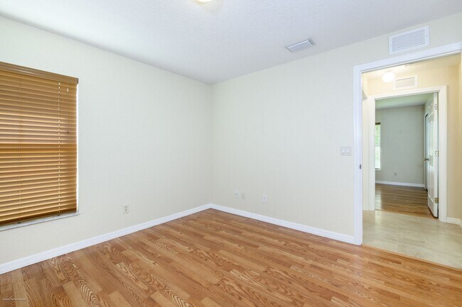 Building Photo - PRICE DROP!! ANNUAL UNFURNISHED HOME IN PUNTA GORDA