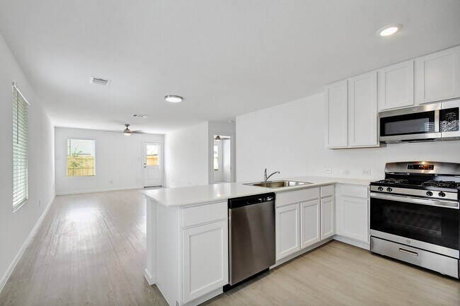 Building Photo - 3641 Wentz Hill Dr