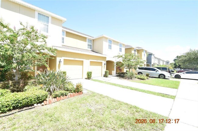 Building Photo - 7031 Woodchase Glen Dr