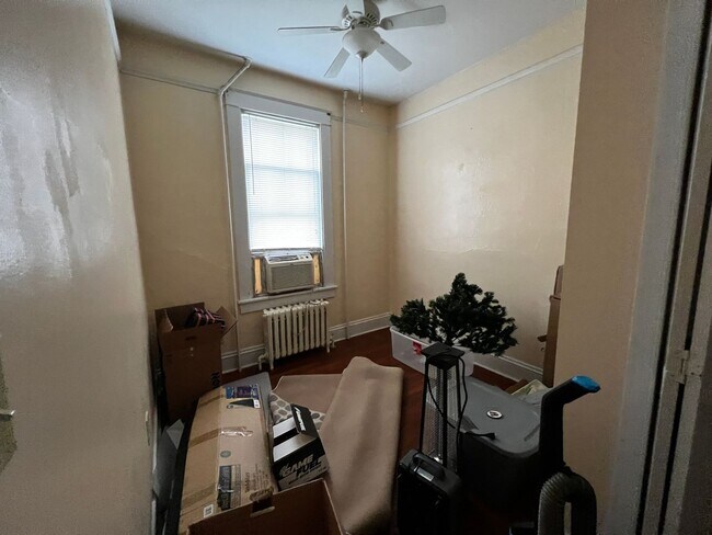 Building Photo - Greer Rental