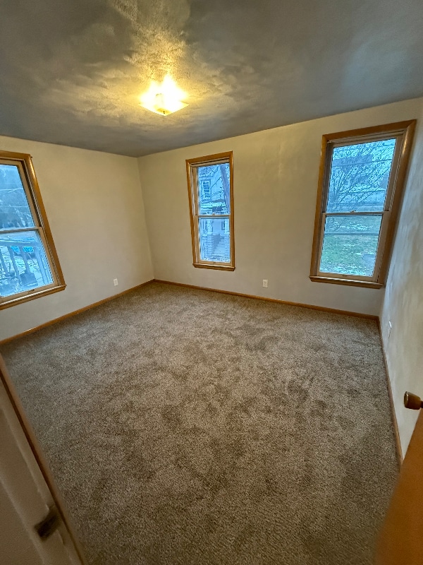 Building Photo - 109 College Ave