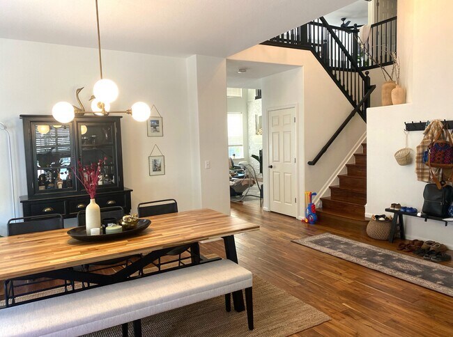 Building Photo - 8359 Liverpool Cir