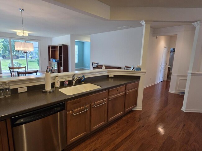 Building Photo - 2772 Cascade Falls Cir