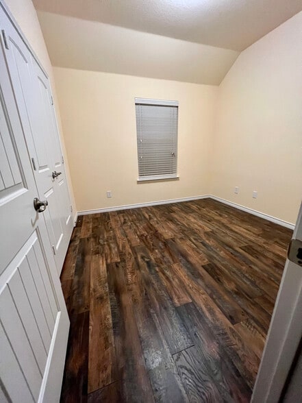Building Photo - 2129 Colby Ln