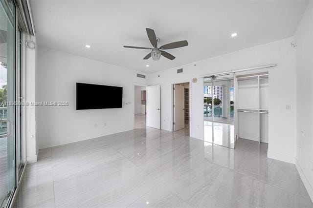 Building Photo - 360 CONDO