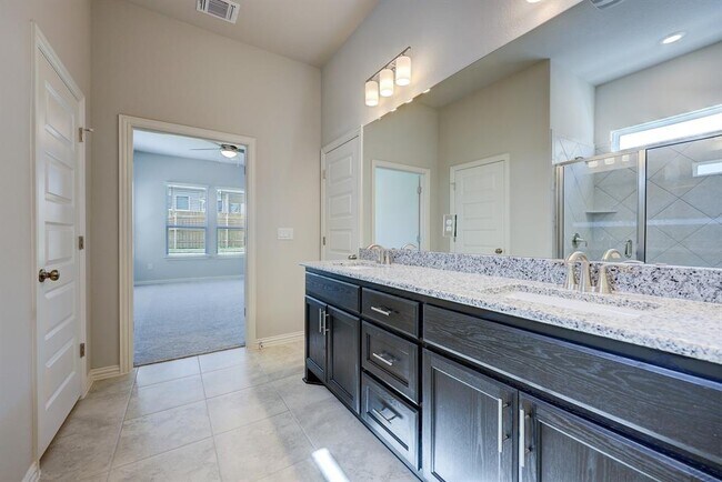 Building Photo - 4507 Cool Gray Cv