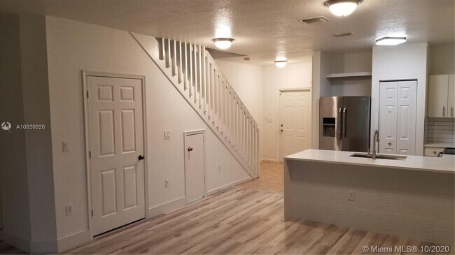 Building Photo - 5513 Monte Carlo Pl