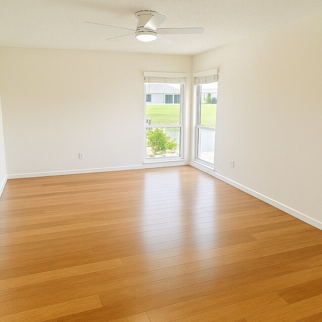 Building Photo - 4289 Island Cir