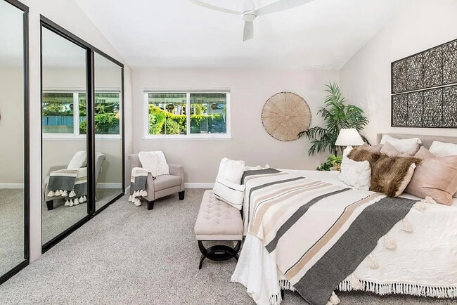 Building Photo - 2725 Glasgow Dr