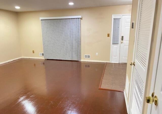 Building Photo - 1077 Roseberry Ct