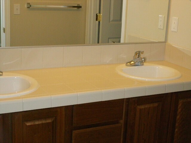 Building Photo - Gorgeous Single Family home in great condition with private patio at unbeatable Price!  - Coming ...