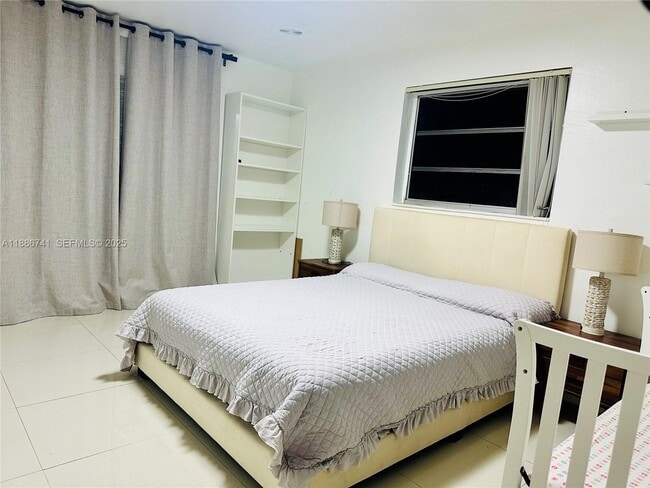 Building Photo - 8410 SW 201st St