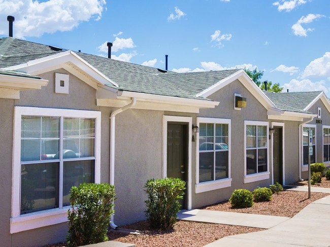 Building Photo - Mesa Place Townhomes