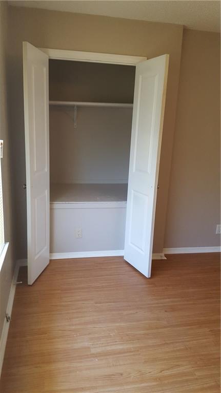 Building Photo - 507 Algerita Dr