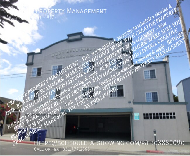 Primary Photo - 541 Wave St