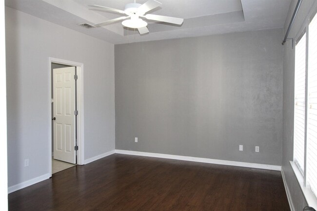 Building Photo - 53 Covington Cir