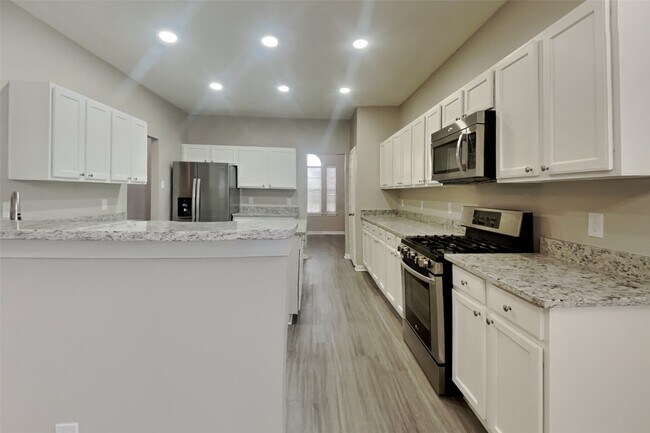 Building Photo - 20407 Westfield Estates Dr