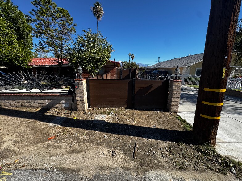 Primary Photo - 7215 Del rosa