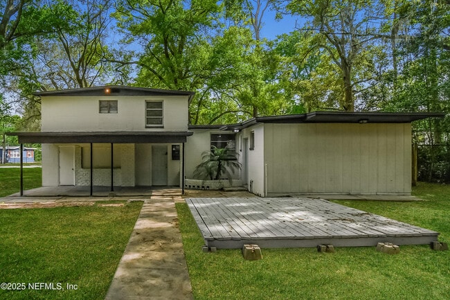 Building Photo - 7515 Eaton Ave