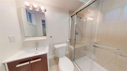 Building Photo - Spacious 6BR/5BA Single-Family Home in Par...