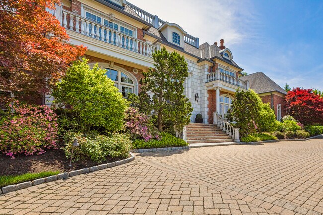 Building Photo - 116 Truman Dr
