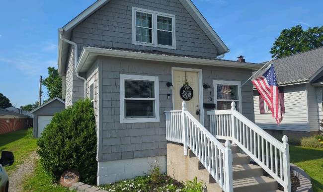 Exterior of Property - 910 E High St