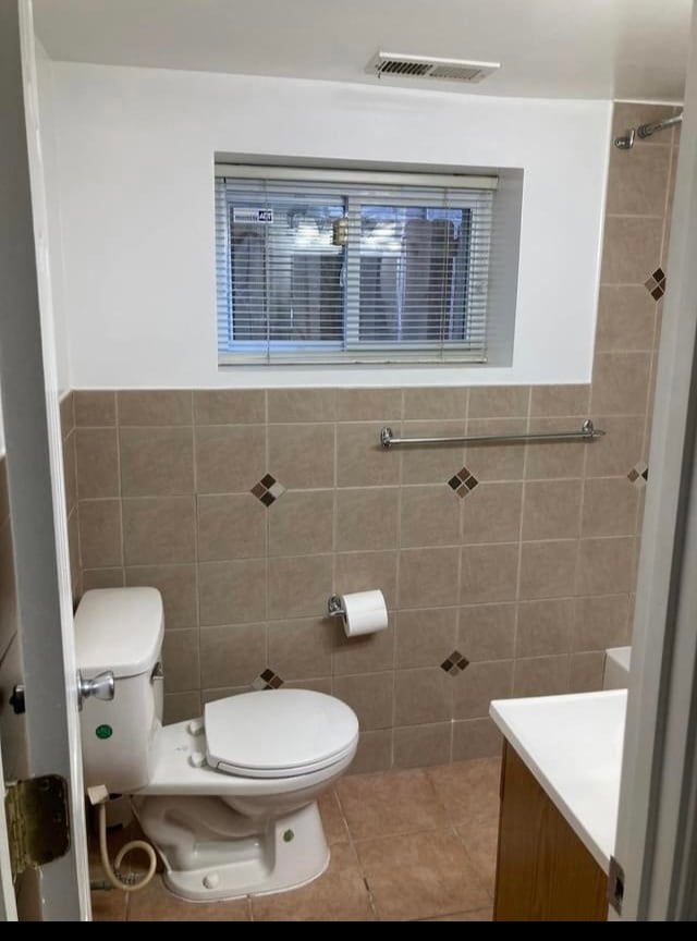 Building Photo - 449 Newton Pl NW